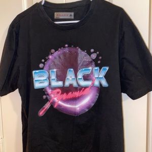 Black pyramid t shirt size Large